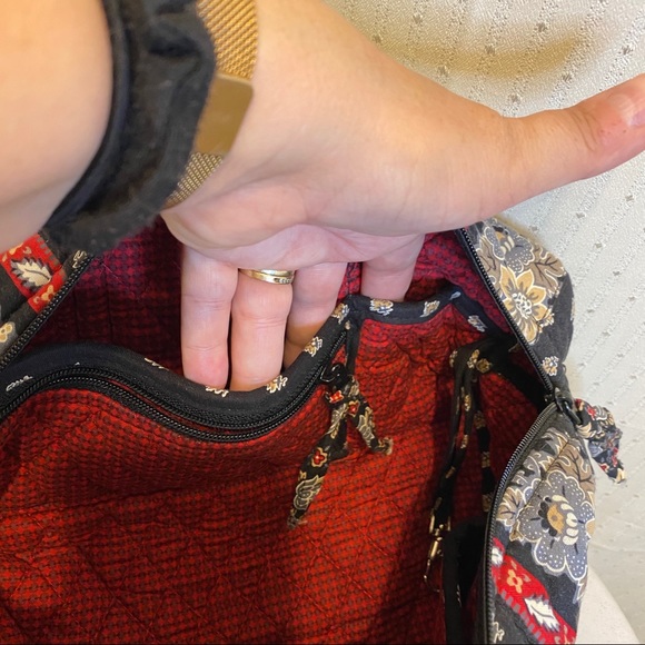 Vera Bradley black and red medium sized purse - Picture 8 of 10